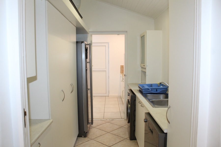 4 Bedroom Property for Sale in Simons Kloof Western Cape
